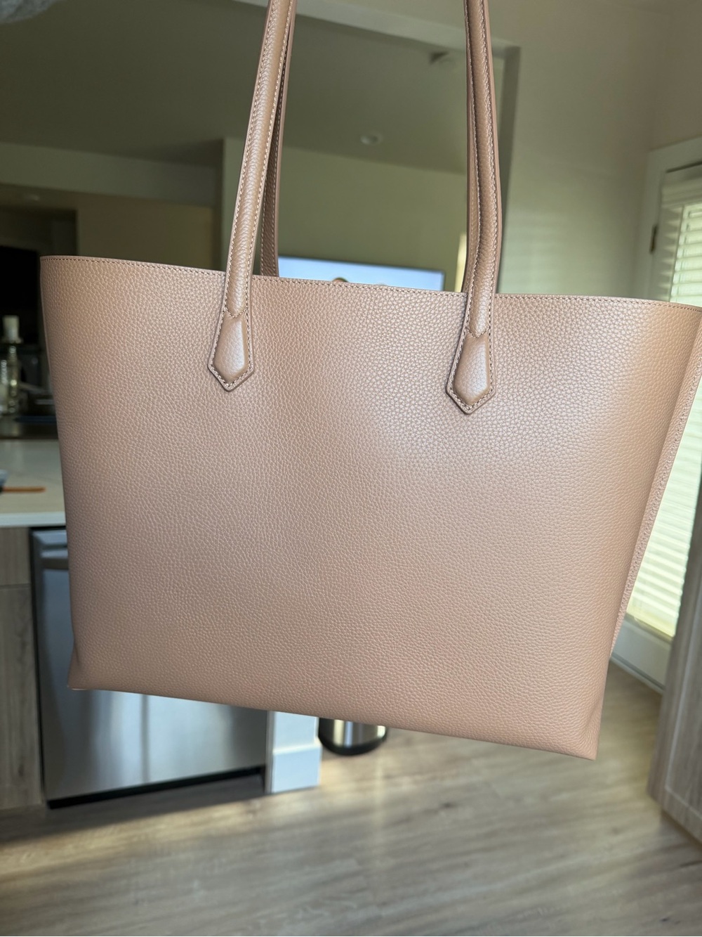 Quince Italian Leather Triple Compartment Shopper Tote - Like NEW - Picture 6 of 12